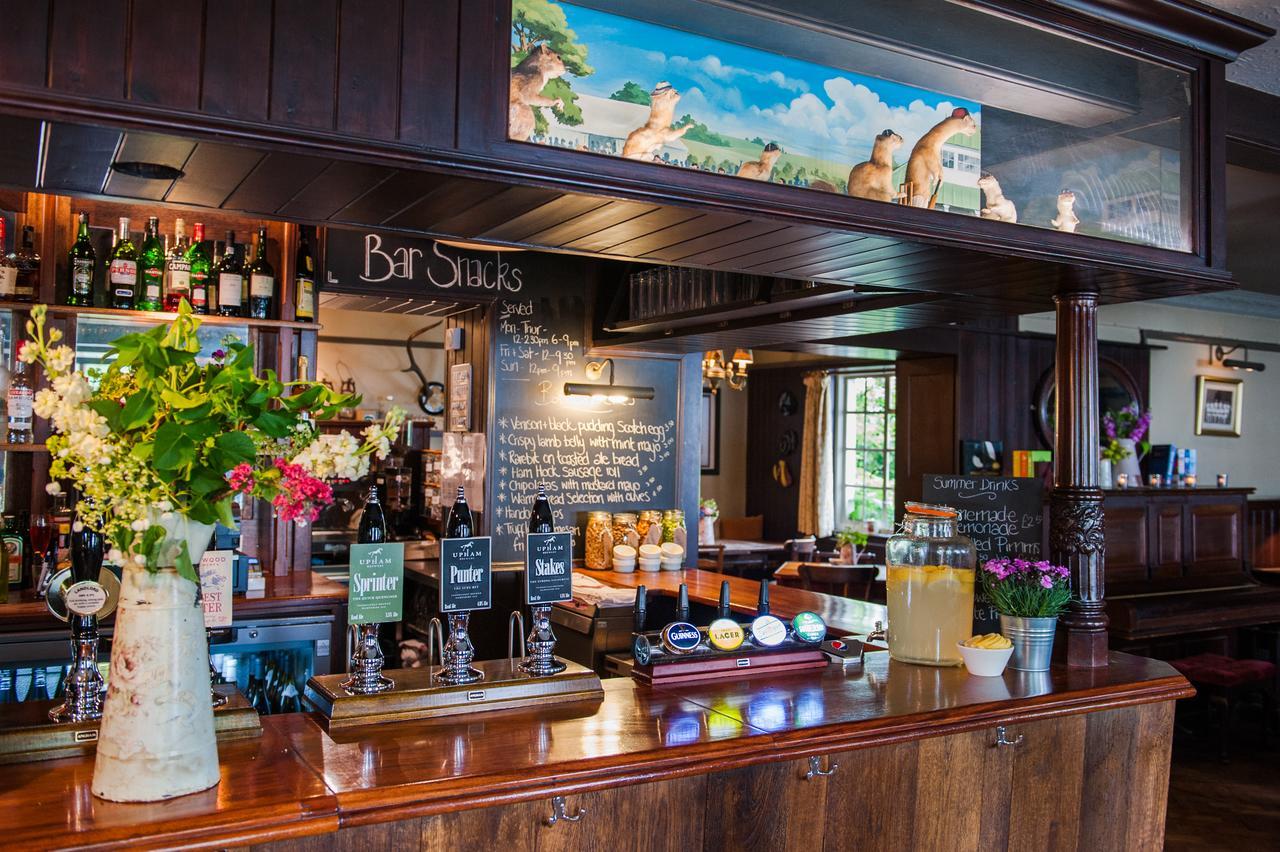 The Thomas Lord Hotel West Meon Exterior photo